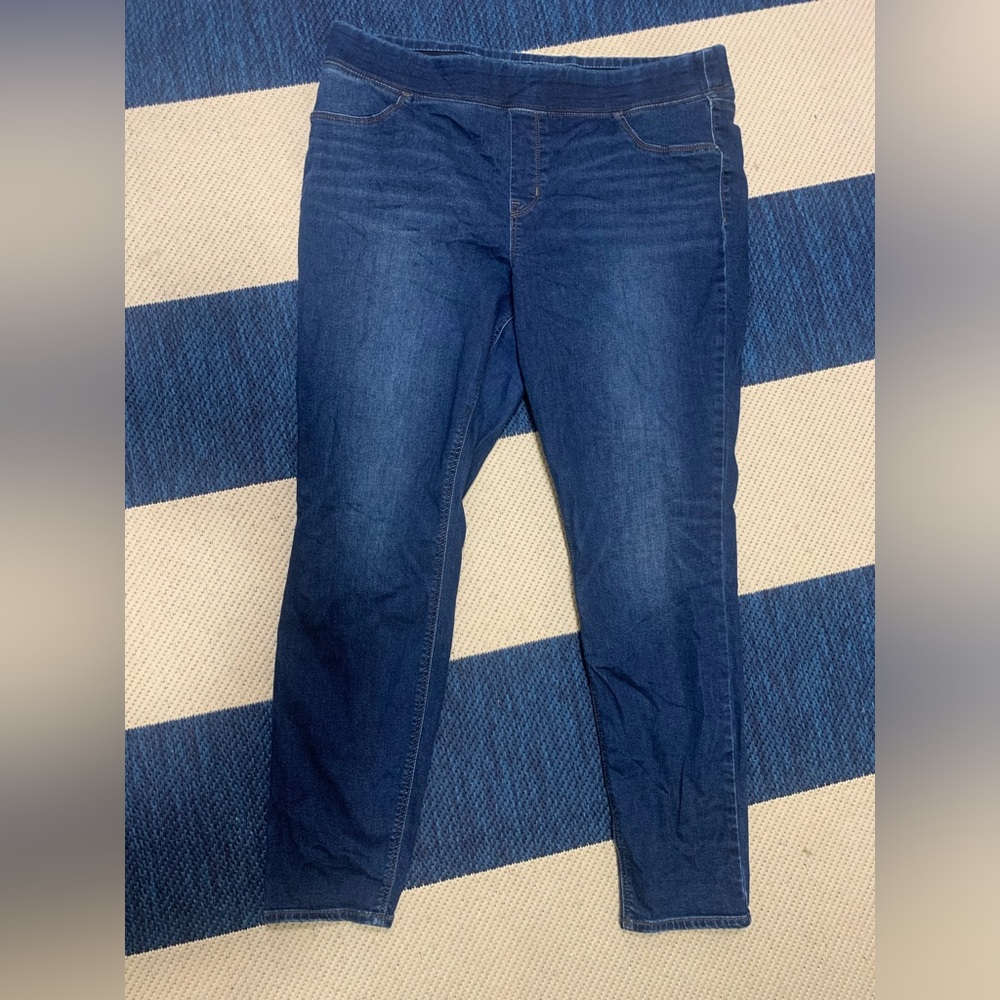 Old Navy Rockstar Skinny Jeggings